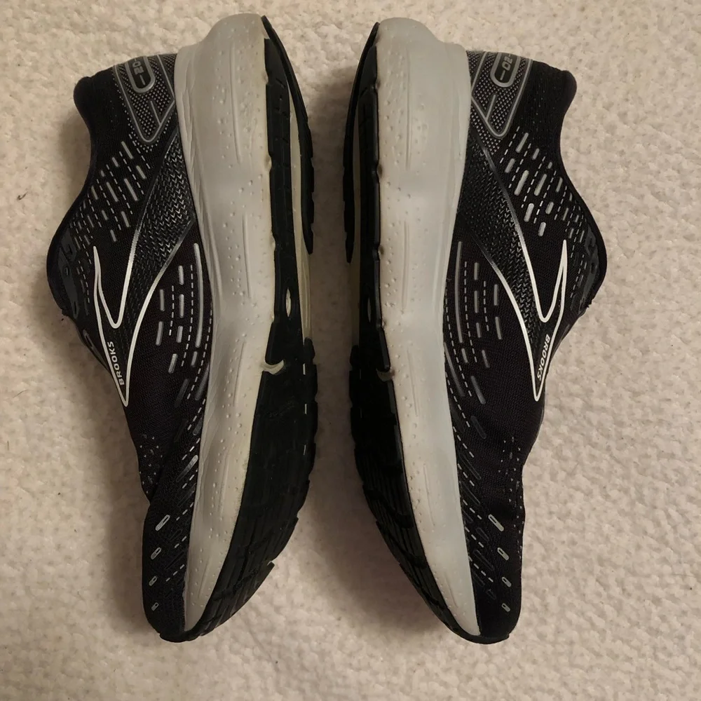 Brooks Black and White Men's Athletic Running Shoes
